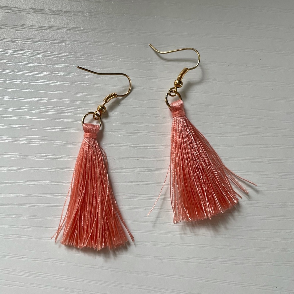 ⚡️NEW TASSEL EARRINGS⚡️